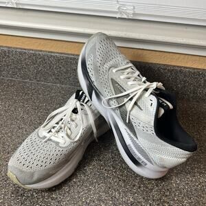 Brooks Womens 11M Adrenaline GTS 24 Running Shoe White/Black/Pelican Lace Up Low